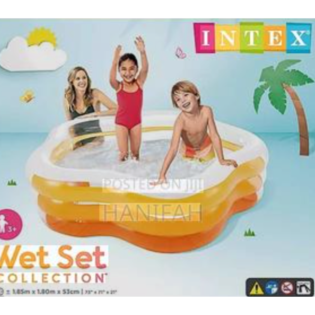 Intex Inflatable Star Shape Family Pool – Wet Set CollectionTransparent Orange 3-Ring Outdoor Paddling Pool for Kids Ages 3+