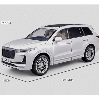 Exquisite 1:22 Scale Remote Control Luxury SUV – 2.4G Diecast-Style Premium RC Toy Car Model with Working Lights, Metallic Trim, and Openable Details for Kids & Collectors (Ages 3+)